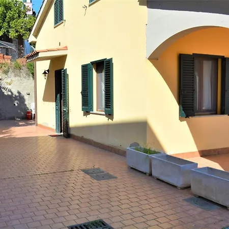 Appartamento Riparbella Riparbella
